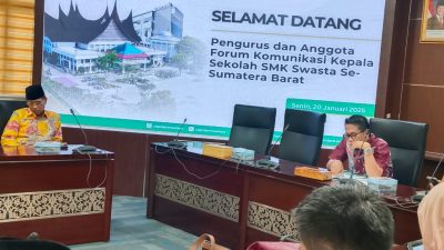 Wakil Ketua DPRD Sumbar Evi Yandri Terima Aspirasi Forum Komunikasi SMK Swasta se-Sumbar